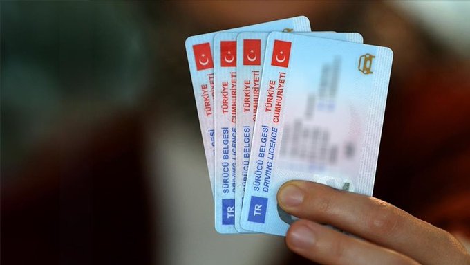31.12.2015 TARİHİ VE ÖNCESİ DÜZENLENEN SÜRÜCÜ BELGELERİNİN DEĞİŞİM SÜRESİ 31.07.2025 TARİHİNDE SONA ERECEKTİR.