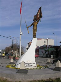 Şehit Asker Anıtı