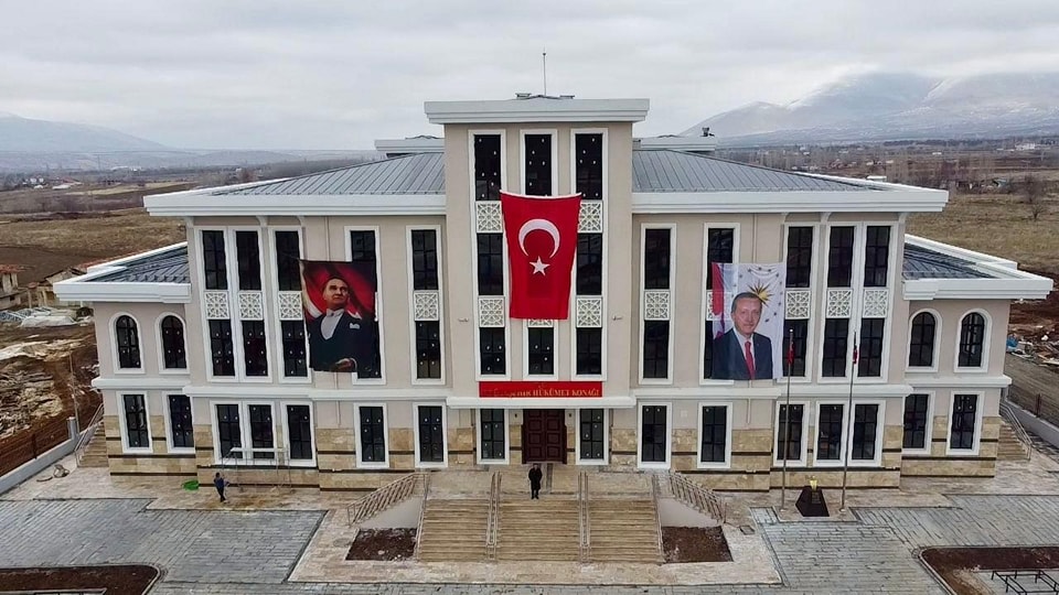 Yeni Hükümet Konağı’na taşınan Doğanşehir İlçe Nüfus Müdürlüğümüzü ziyaret ederek incelemelerde bulunduk.
